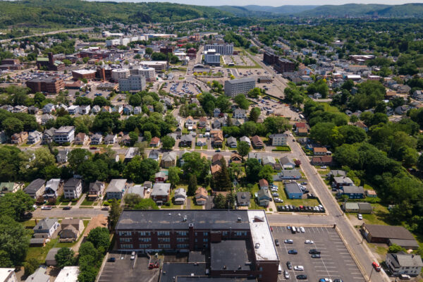 Short Walk To Binghampton University Short Walk To Binghampton University